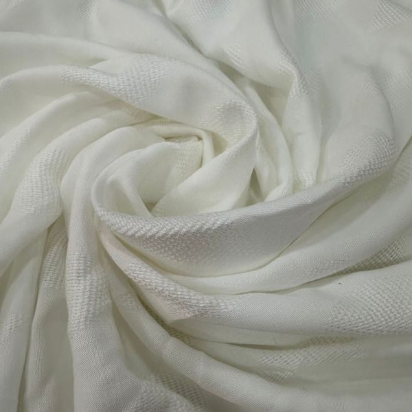 Viscose Off White Bordada